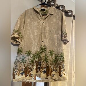 Royal Creations Men size XXL Tropical Beige Short Sleeve travel vacation outdoor